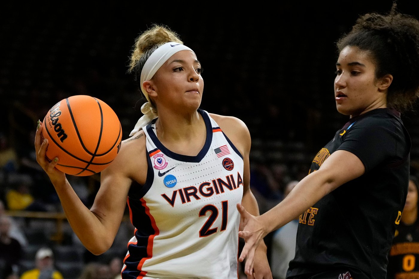 Johnson sinks go-ahead 3-pointer and Virginia beats Arizona State 57-55 in women's First Four | iNFOnews.ca