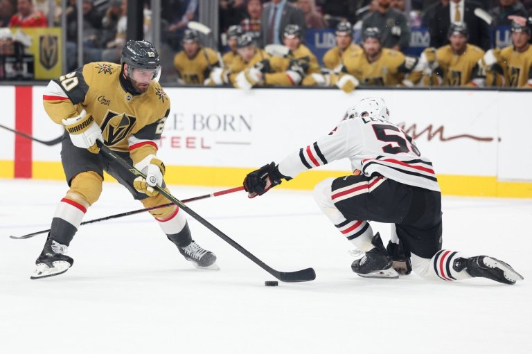 Hart helps lead Golden Knights to 4-3 shootout win over Blackhawks | iNFOnews.ca