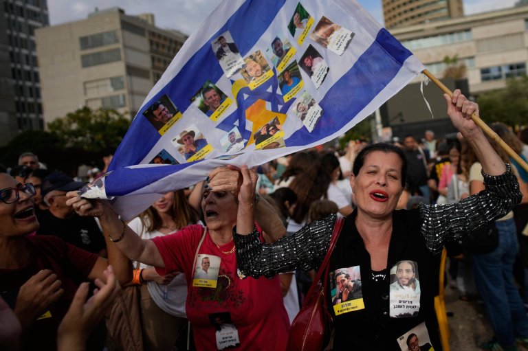 Those in Canada with loved ones in Middle East hopeful about Hamas-Israel peace plan | iNFOnews.ca