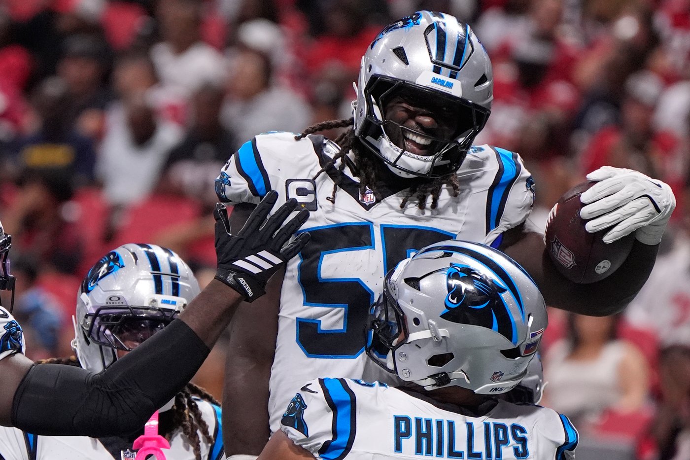 Panthers defense quickly turns page on Week 1 disappointment, finds swagger in 34-3 rout of Falcons | iNFOnews.ca Panthers defense quickly turns page on Week 1 disappointment, finds swagger in 34-3 rout of Falcons | iNFOnews.ca