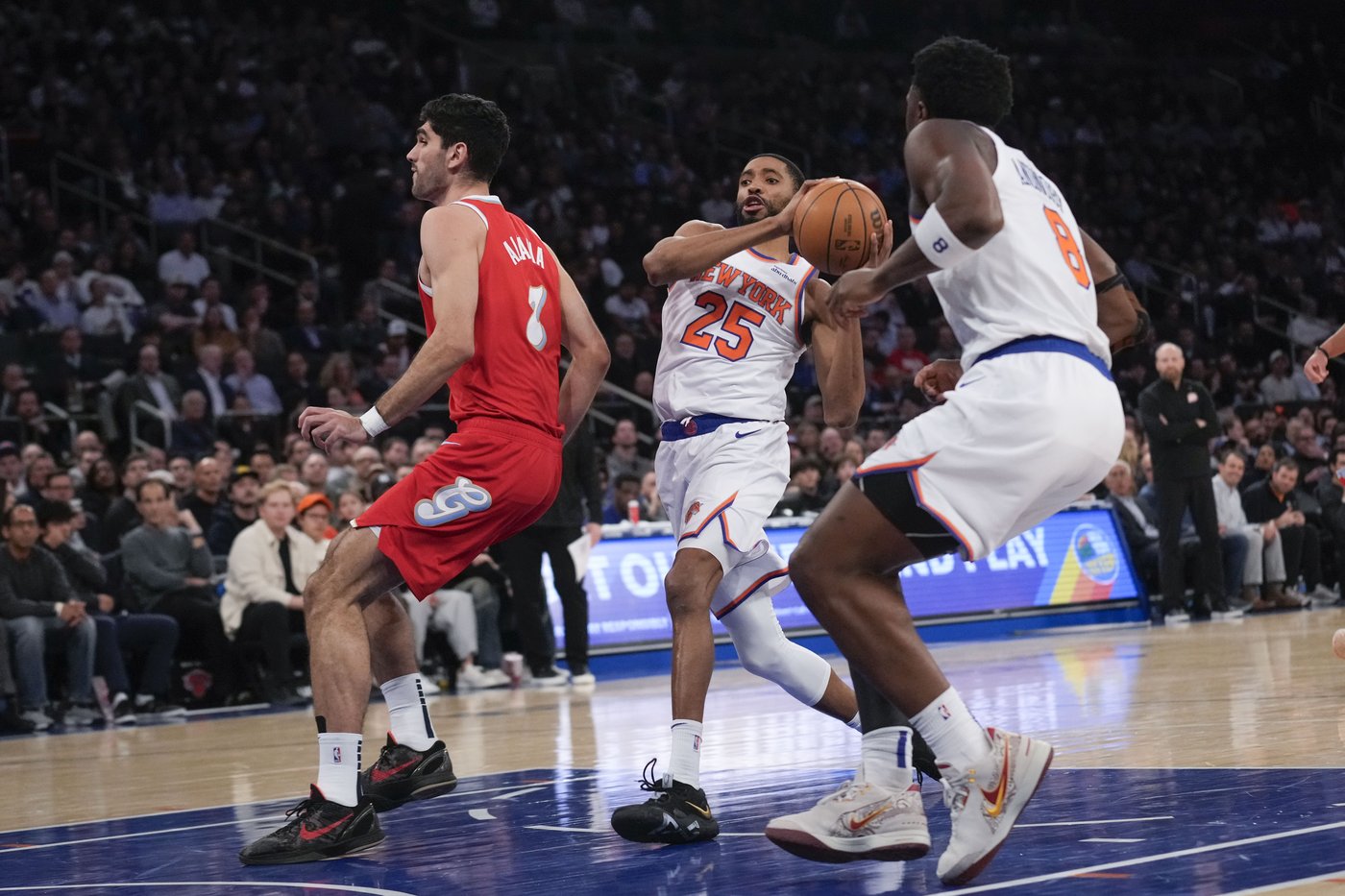 Knicks surpass 140 for second straight game, snap Grizzlies' 6-game win streak with 143-106 rout | iNFOnews.ca Knicks surpass 140 for second straight game, snap Grizzlies' 6-game win streak with 143-106 rout | iNFOnews.ca