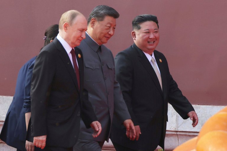 Chinese leader Xi heads to North Korea for closely watched talks with Kim | iNFOnews.ca
