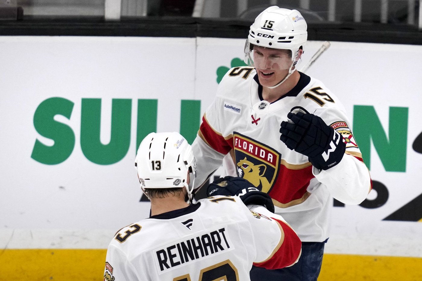 Reinhart and Lundell each score twice and Panthers beat Bruins 4-3 | iNFOnews.ca Reinhart and Lundell each score twice and Panthers beat Bruins 4-3 | iNFOnews.ca