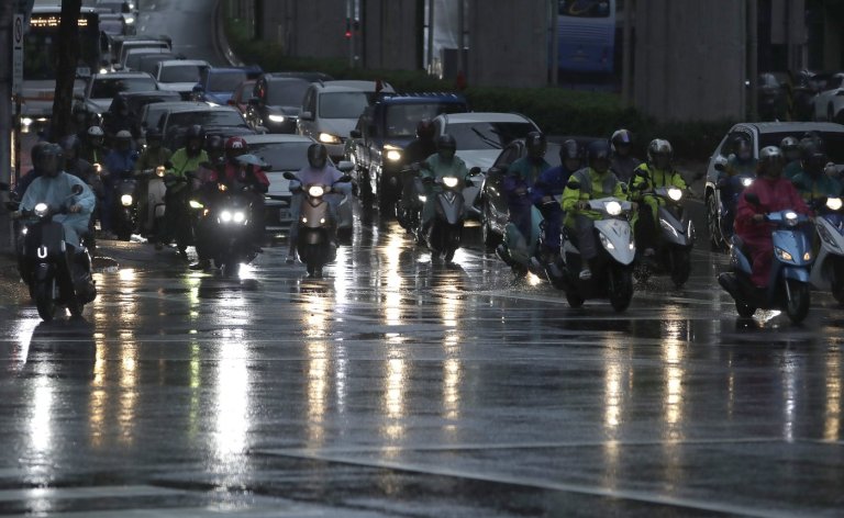 China cancels schools and flights as it braces for Ragasa, one of the strongest typhoons in years | iNFOnews.ca