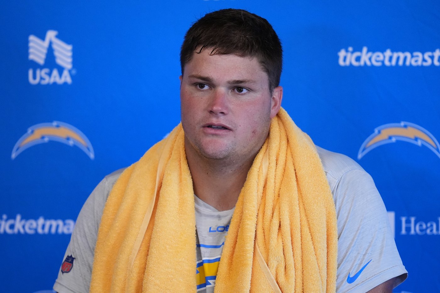 New offensive coordinator Mike McDaniel brings a different vibe to Chargers on and off field | iNFOnews.ca New offensive coordinator Mike McDaniel brings a different vibe to Chargers on and off field | iNFOnews.ca