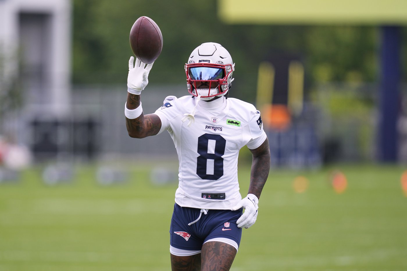 Patriots receiver Stefon Diggs keeping his discussions with team about viral boat video private | iNFOnews.ca