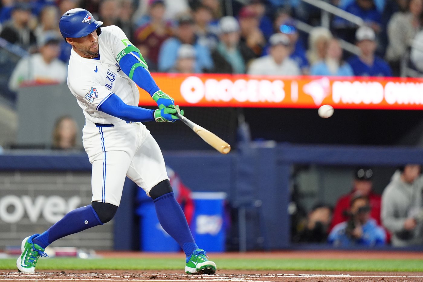 Cease fans 12 in Blue Jays debut as Toronto comes back for 8-7 win in 11 innings | iNFOnews.ca