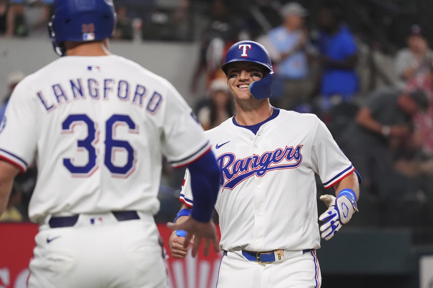 Jung's 2 homers back Leiter's solid start as Rangers beat struggling Rockies 4-1 | iNFOnews.ca