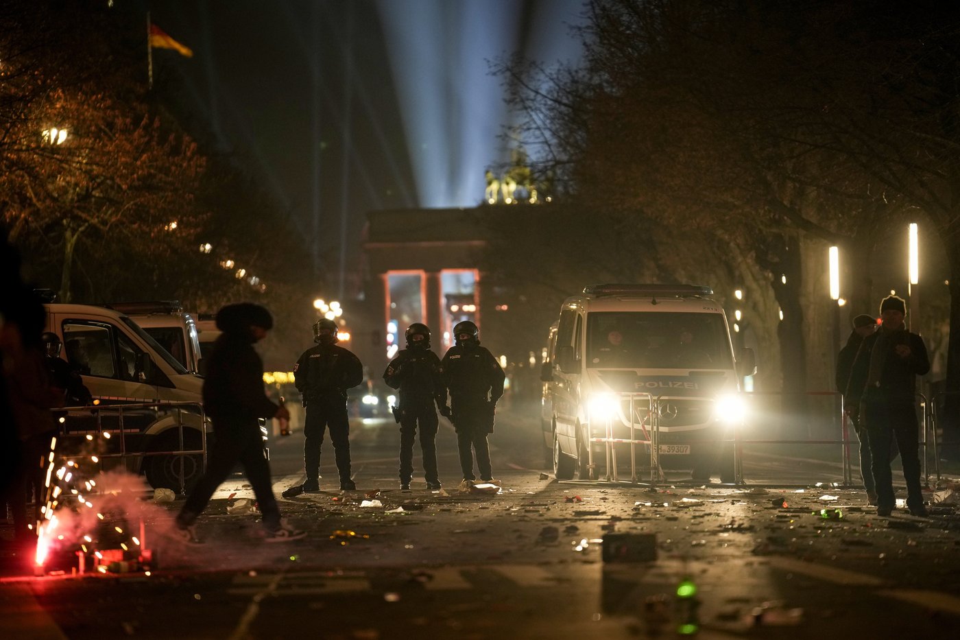 German government condemns New Year's Eve violence after hundreds of arrests | iNFOnews.ca