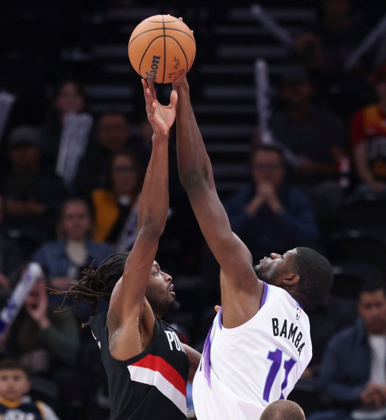 Raptors add size up front by signing seven-foot centre Mo Bamba | iNFOnews.ca