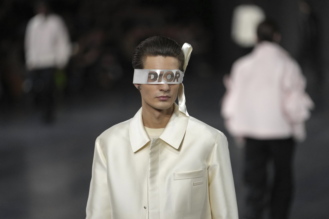 Kim Jones sharpens VIP-filled Dior men's fashion with a structured, masculine recalibration | iNFOnews.ca