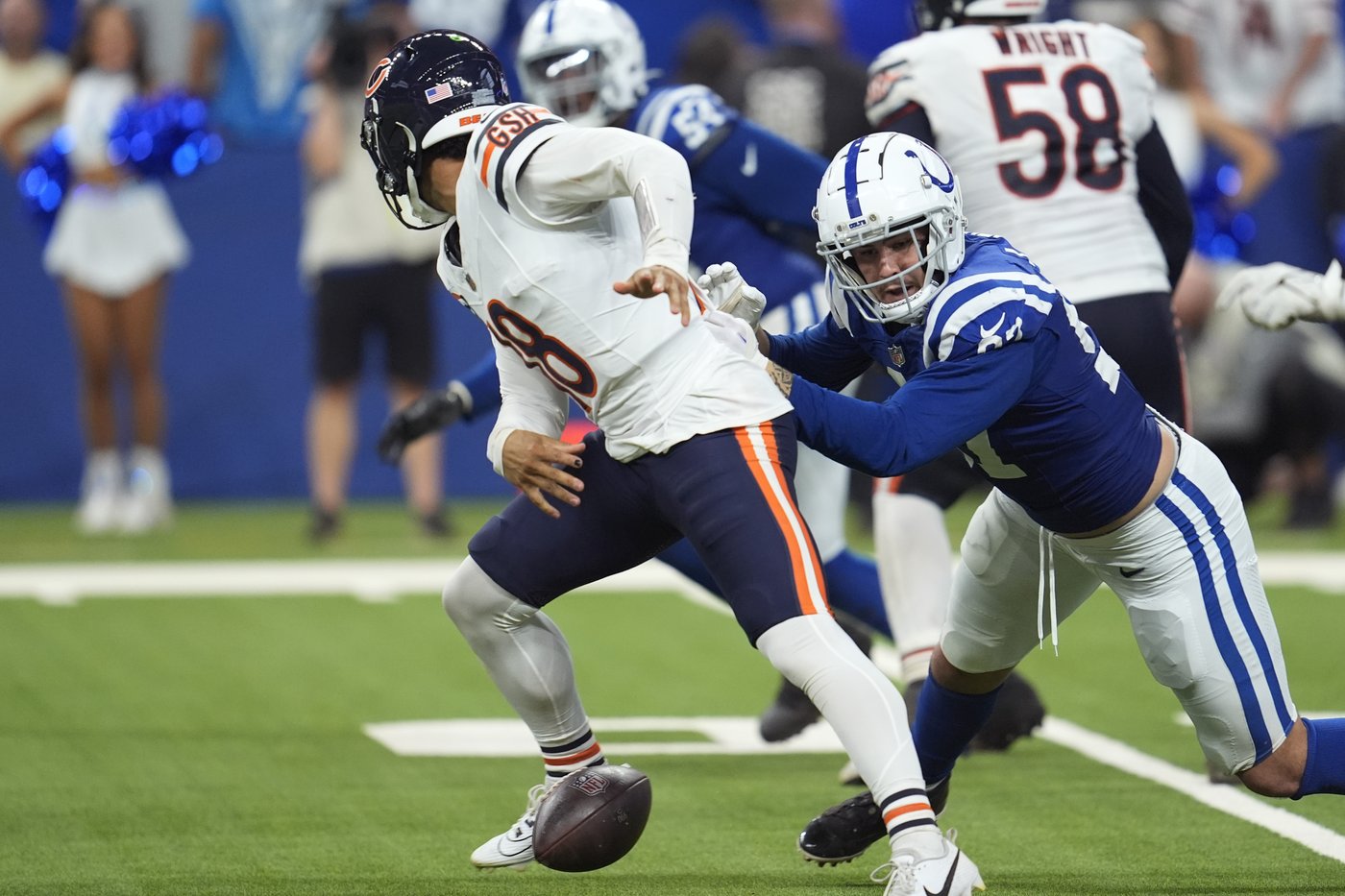 Bears see improvement in Caleb Williams' performance, but it comes in a 21-16 loss to Colts | iNFOnews.ca Bears see improvement in Caleb Williams' performance, but it comes in a 21-16 loss to Colts | iNFOnews.ca