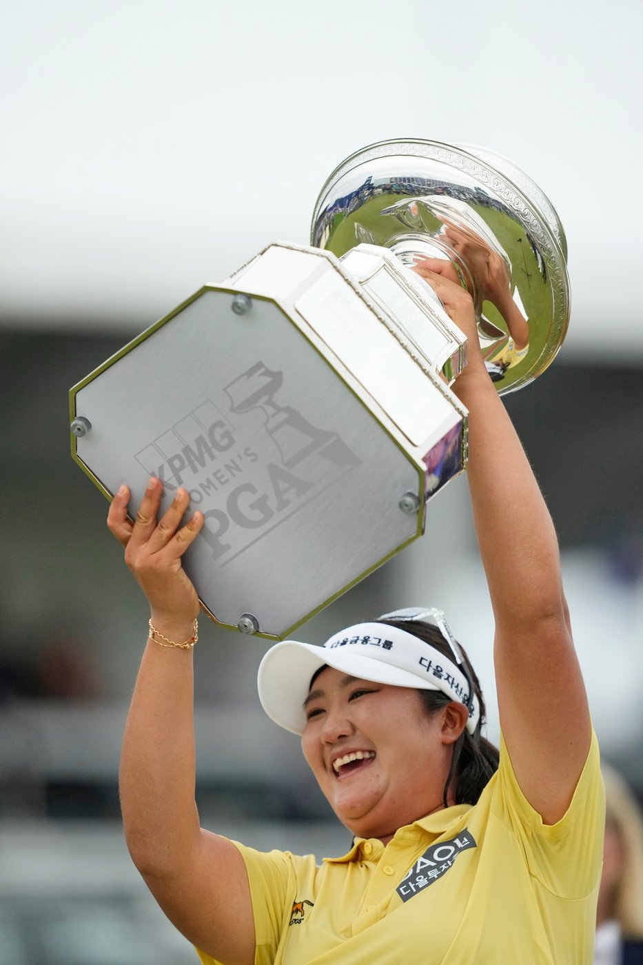 Scheffler forces Monday playoff with Hovland at Travelers. Ryu wins KPMG Women's PGA | iNFOnews.ca