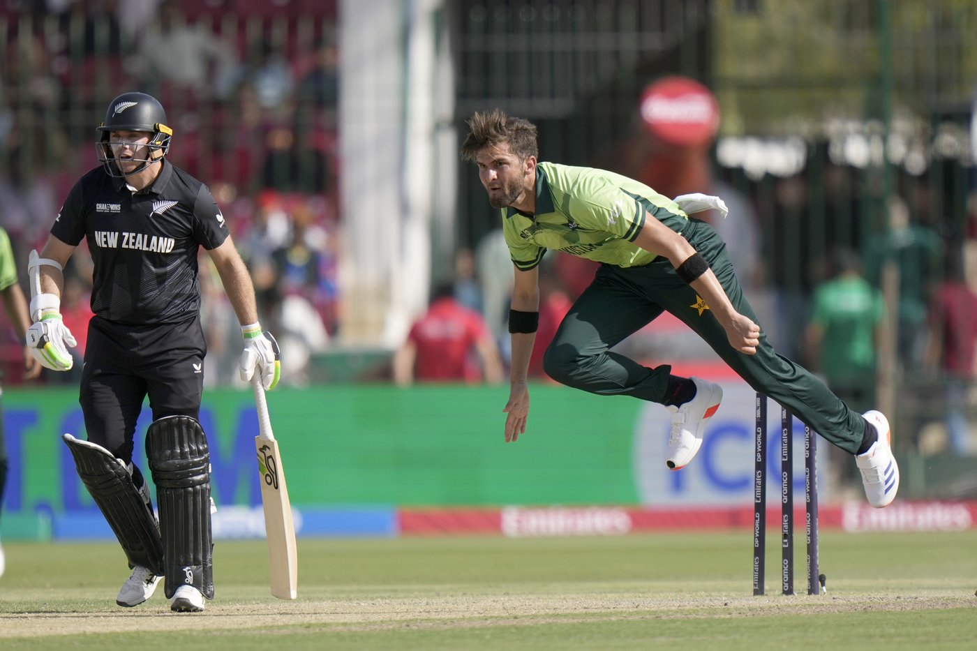 Latham and Young centuries propel New Zealand to big win over Pakistan in Champions Trophy opener | iNFOnews.ca Latham and Young centuries propel New Zealand to big win over Pakistan in Champions Trophy opener | iNFOnews.ca