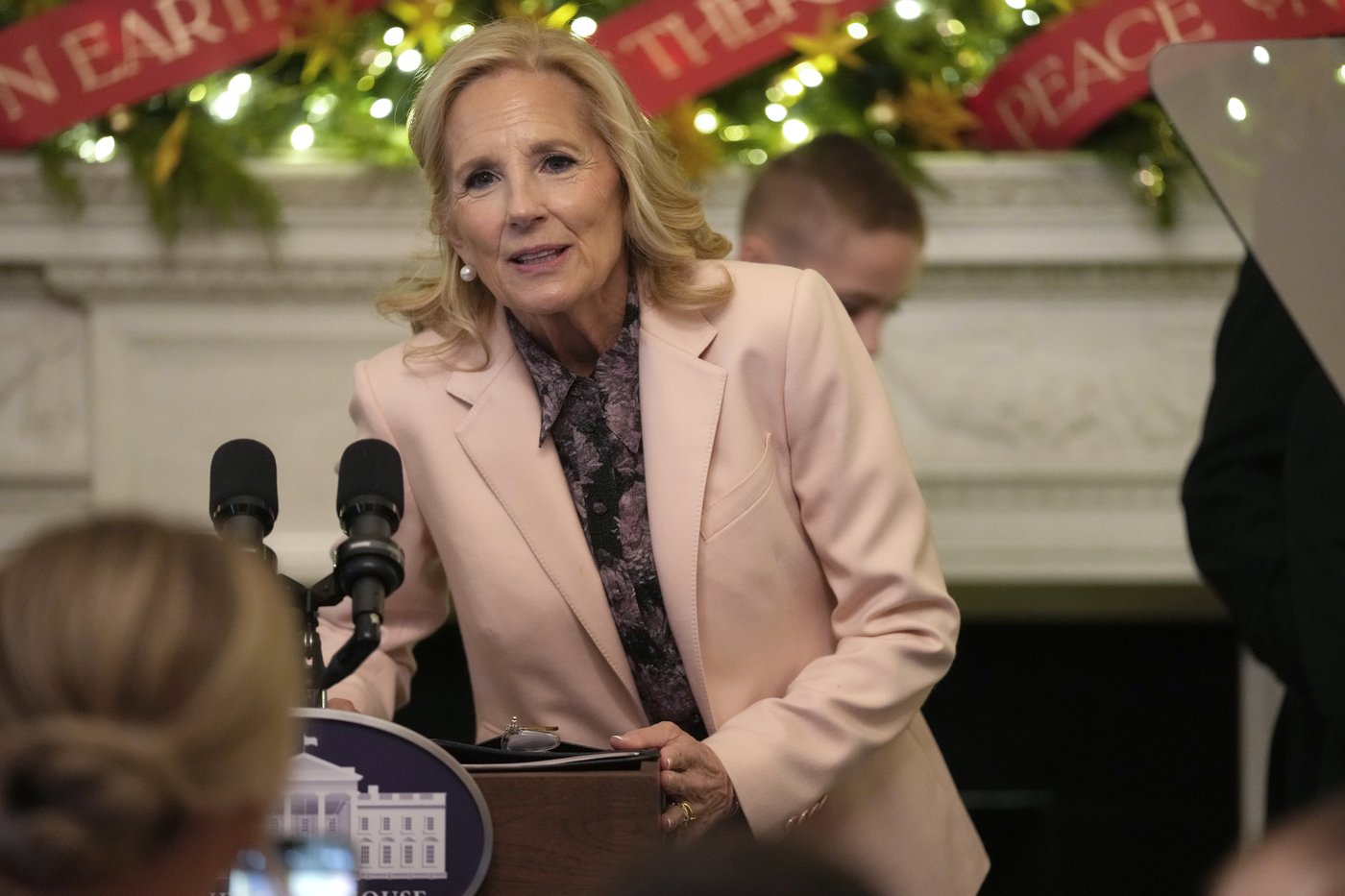 Jill Biden's final foreign trip as first lady will close with her and Trump at Notre Dame cathedral | iNFOnews.ca