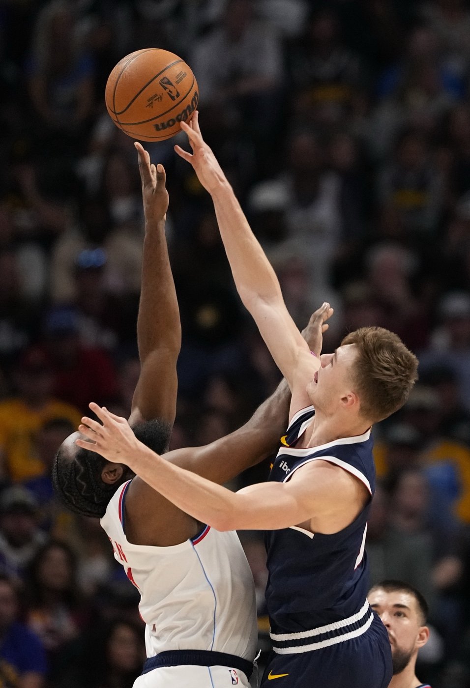 Harden, Powell help Clippers overcome Jokic's 41 points to beat Nuggets 109-104 | iNFOnews.ca Harden, Powell help Clippers overcome Jokic's 41 points to beat Nuggets 109-104 | iNFOnews.ca