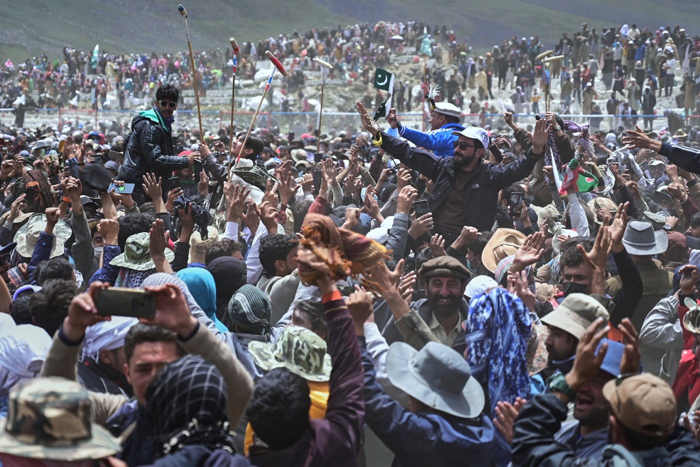 Photos show a centuries-old mountain tradition in the world’s highest polo ground | iNFOnews.ca