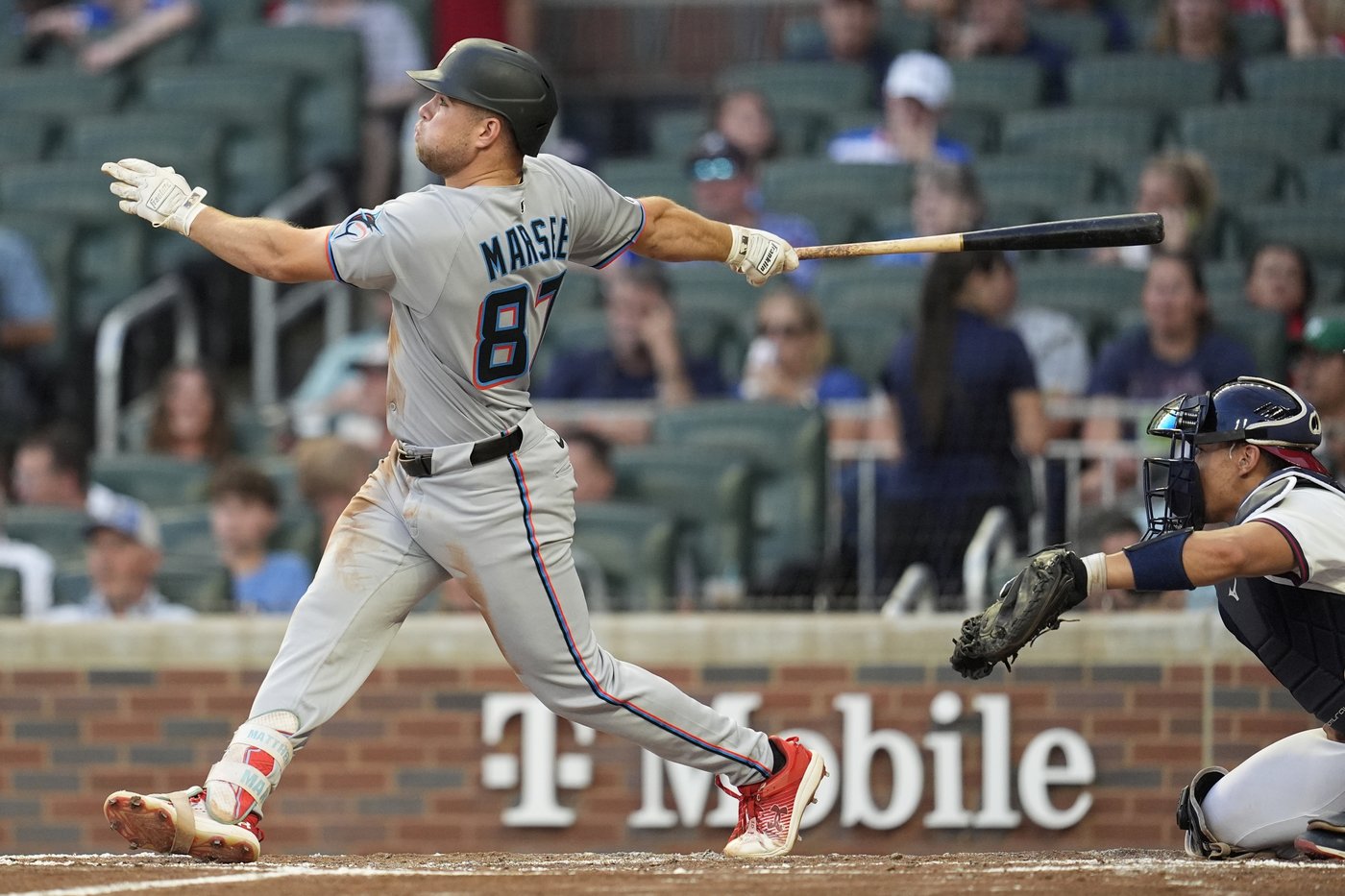 Baldwin and Ozuna power Braves to 8-6 comeback win over Marlins | iNFOnews.ca