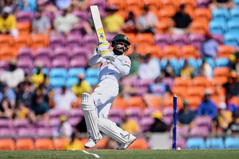 Bangladesh tighten grip of 1st test as Australia unravel in the field | iNFOnews.ca