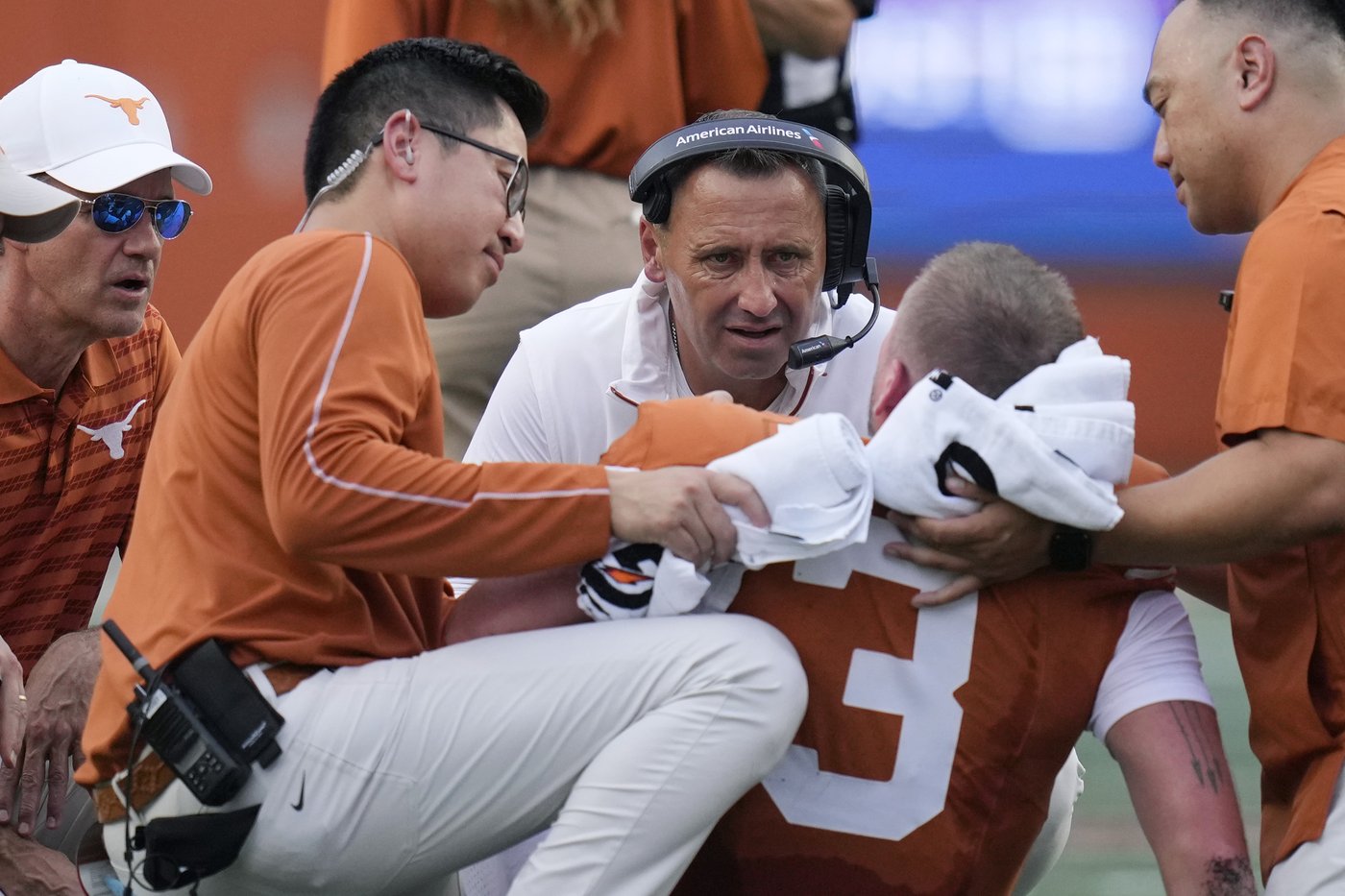 Texas QB Ewers back in practice but still questionable for No. 1 Longhorns' SEC opener | iNFOnews.ca