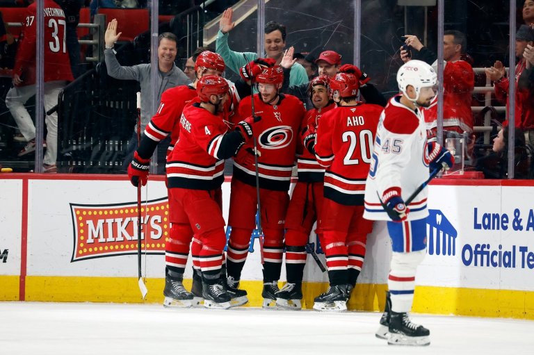 Canadiens defenceman Alexandre Carrier out 2-4 weeks with lower-body injury | iNFOnews.ca