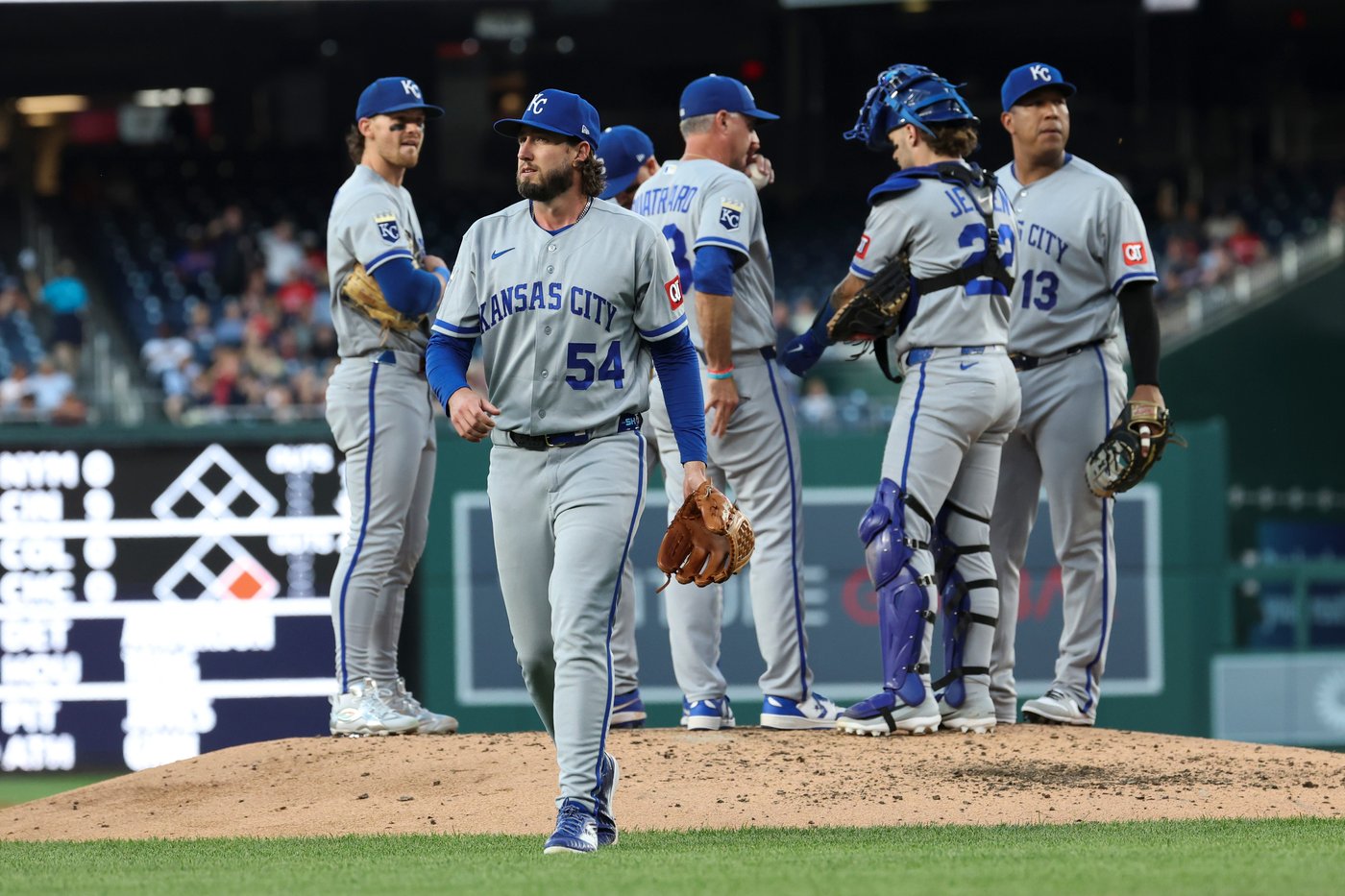 García and Crews key 5-run 5th inning as Nationals beat Royals 7-3 | iNFOnews.ca García and Crews key 5-run 5th inning as Nationals beat Royals 7-3 | iNFOnews.ca
