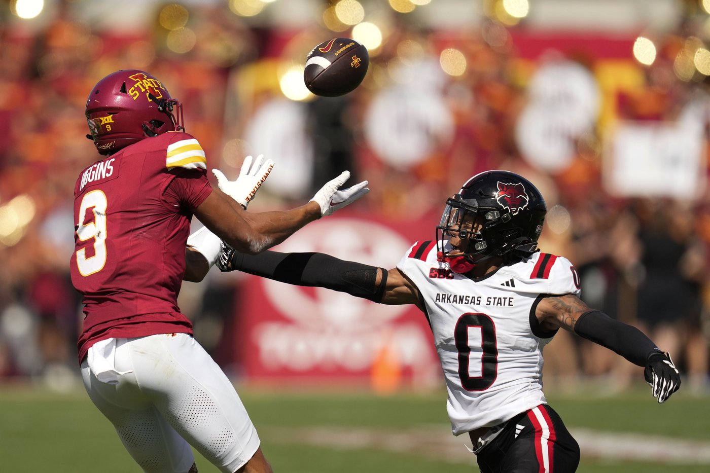 Rocco Becht has hand in 3 TDs, No. 20 Cyclones run off to a 52-7 win over Arkansas St. | iNFOnews.ca Rocco Becht has hand in 3 TDs, No. 20 Cyclones run off to a 52-7 win over Arkansas St. | iNFOnews.ca