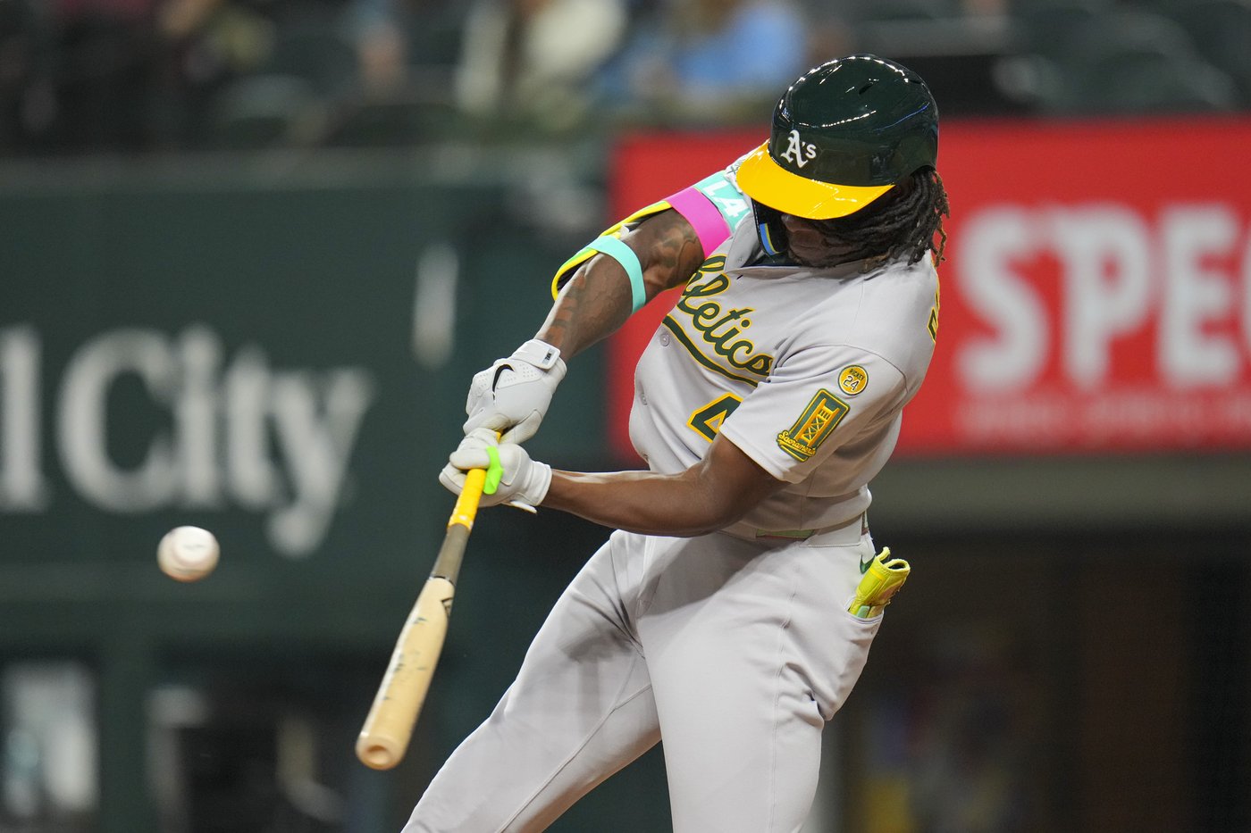 Athletics bust out in 9th with 2-run homer by Rooker and grand slam by Butler, beat Rangers 7-1 | iNFOnews.ca