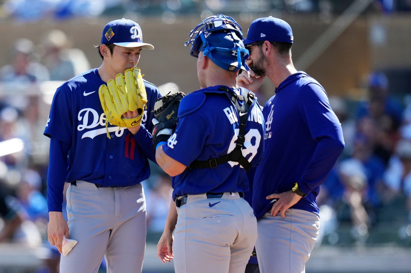 Dodgers' Roki Sasaki erratic in first spring training outing, gives up 3 runs over 1 1/3 innings | iNFOnews.ca Dodgers' Roki Sasaki erratic in first spring training outing, gives up 3 runs over 1 1/3 innings | iNFOnews.ca
