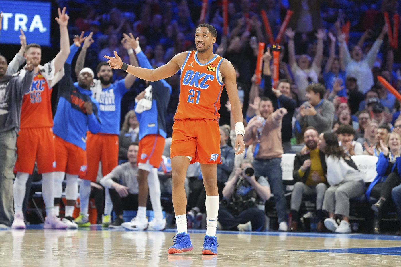 Wiggins scores career-high 41 and Thunder outrebound Kings 70-37 in 144-110 rout | iNFOnews.ca
