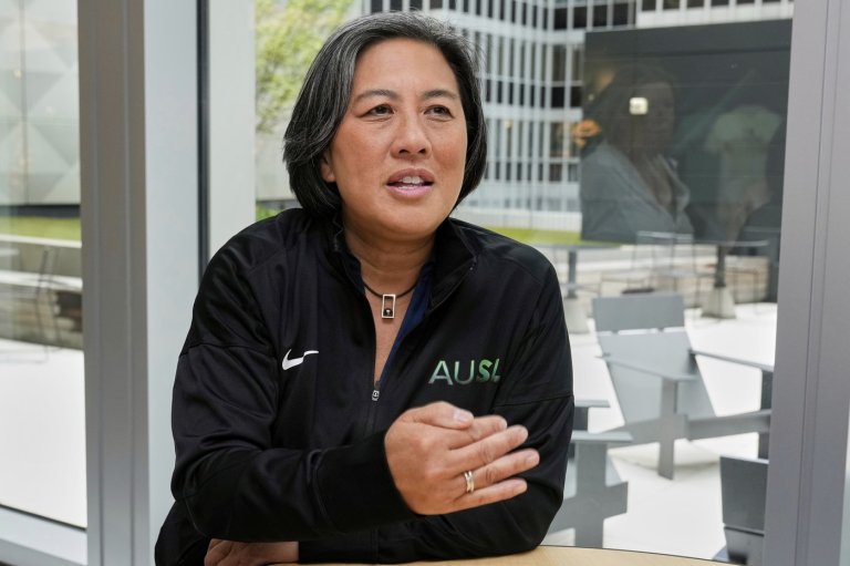 Athletes Unlimited softball commissioner Ng excited as sport surges, league prepares for expansion | iNFOnews.ca