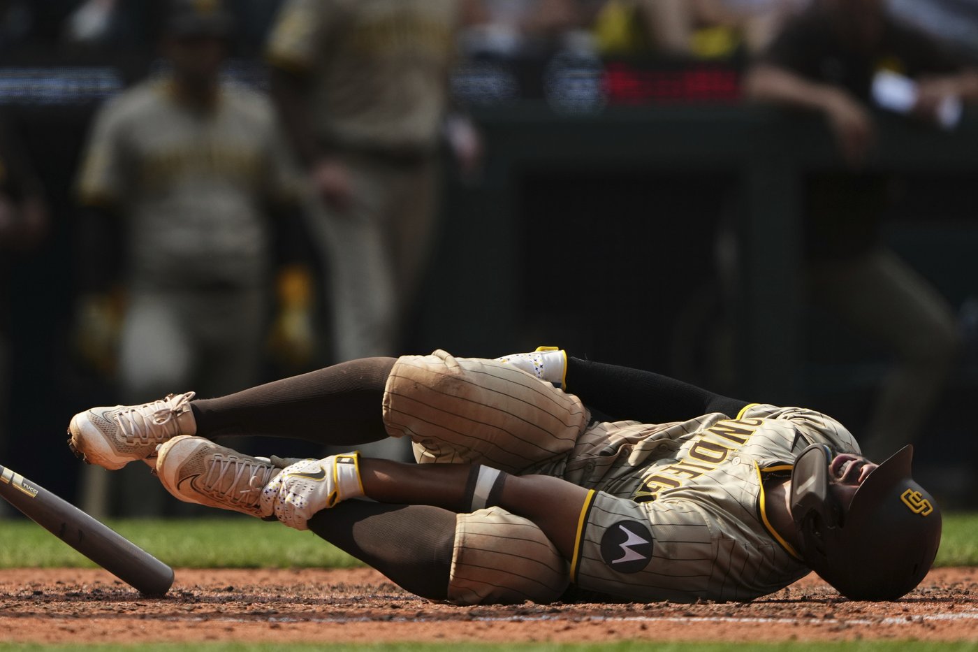 Padres place shortstop Xander Bogaerts on 10-day injured list with foot fracture | iNFOnews.ca Padres place shortstop Xander Bogaerts on 10-day injured list with foot fracture | iNFOnews.ca