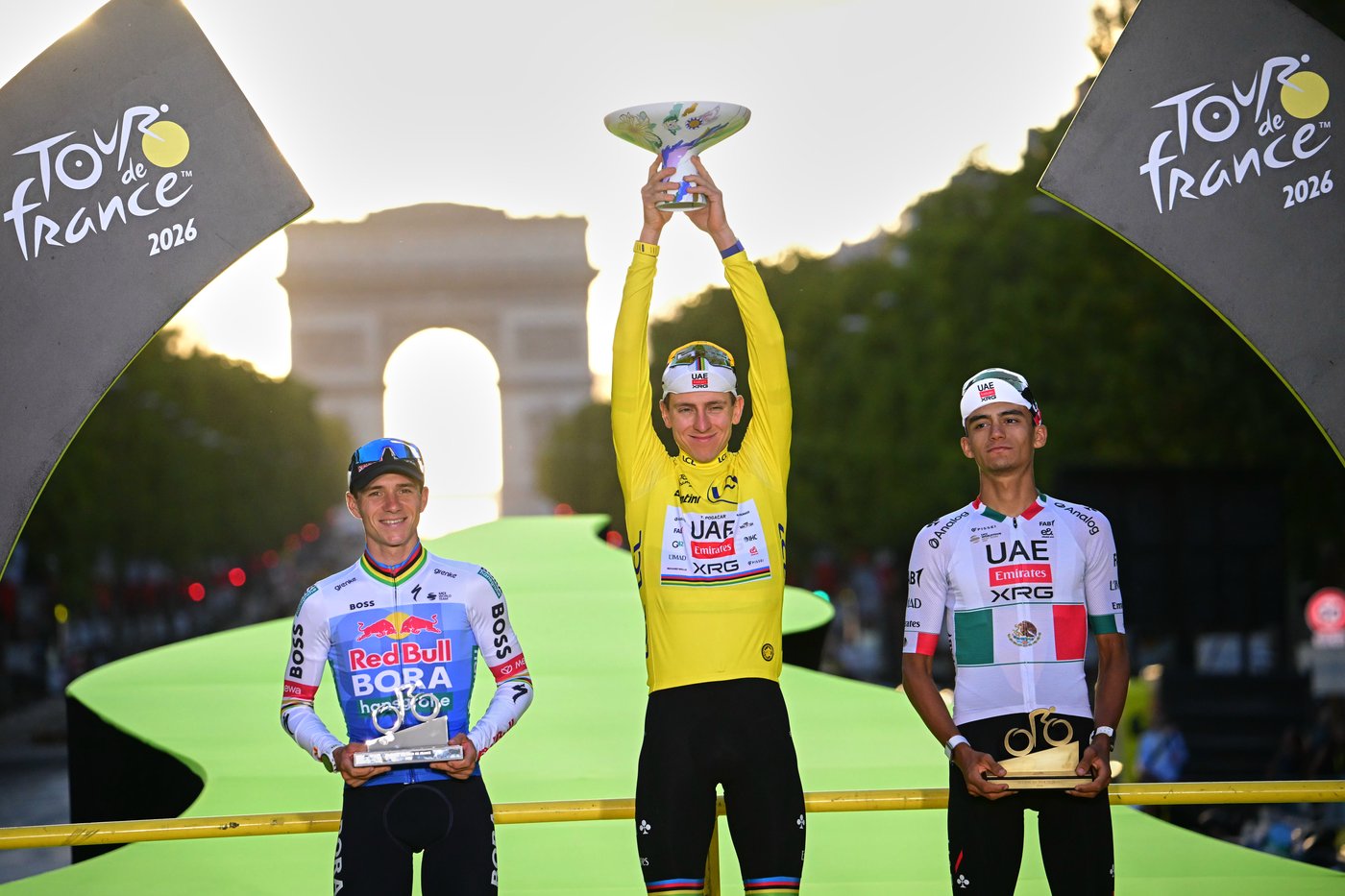 Tadej Pogacar confirms status as a cycling great with record-equaling fifth Tour de France title | iNFOnews.ca Tadej Pogacar confirms status as a cycling great with record-equaling fifth Tour de France title | iNFOnews.ca