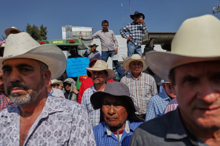 Farmers block Mexico's Congress with tractors in protest against new national water law proposal | iNFOnews.ca