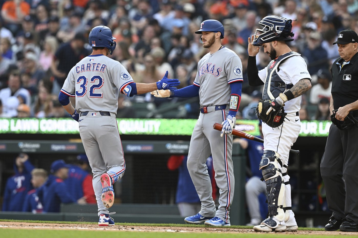 Corey Seager, Jacob deGrom lead the Rangers past the Tigers, 10-3 | iNFOnews.ca