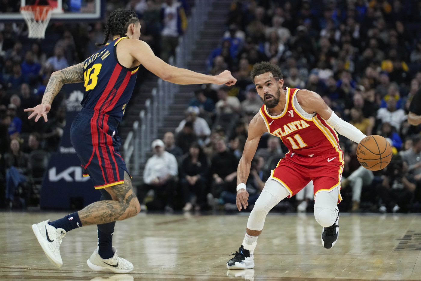 Andrew Wiggins scores 27 points, Stephen Curry adds 23 as Warriors beat Hawks 120-97 | iNFOnews.ca
