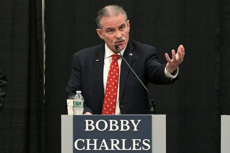 Republican nominee for Maine governor says he wants ICE agents at polling places in the state | iNFOnews.ca