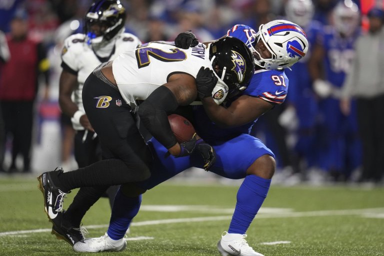 Bills rule out Ed Oliver against the Jets because of an ankle injury he suffered at practice | iNFOnews.ca