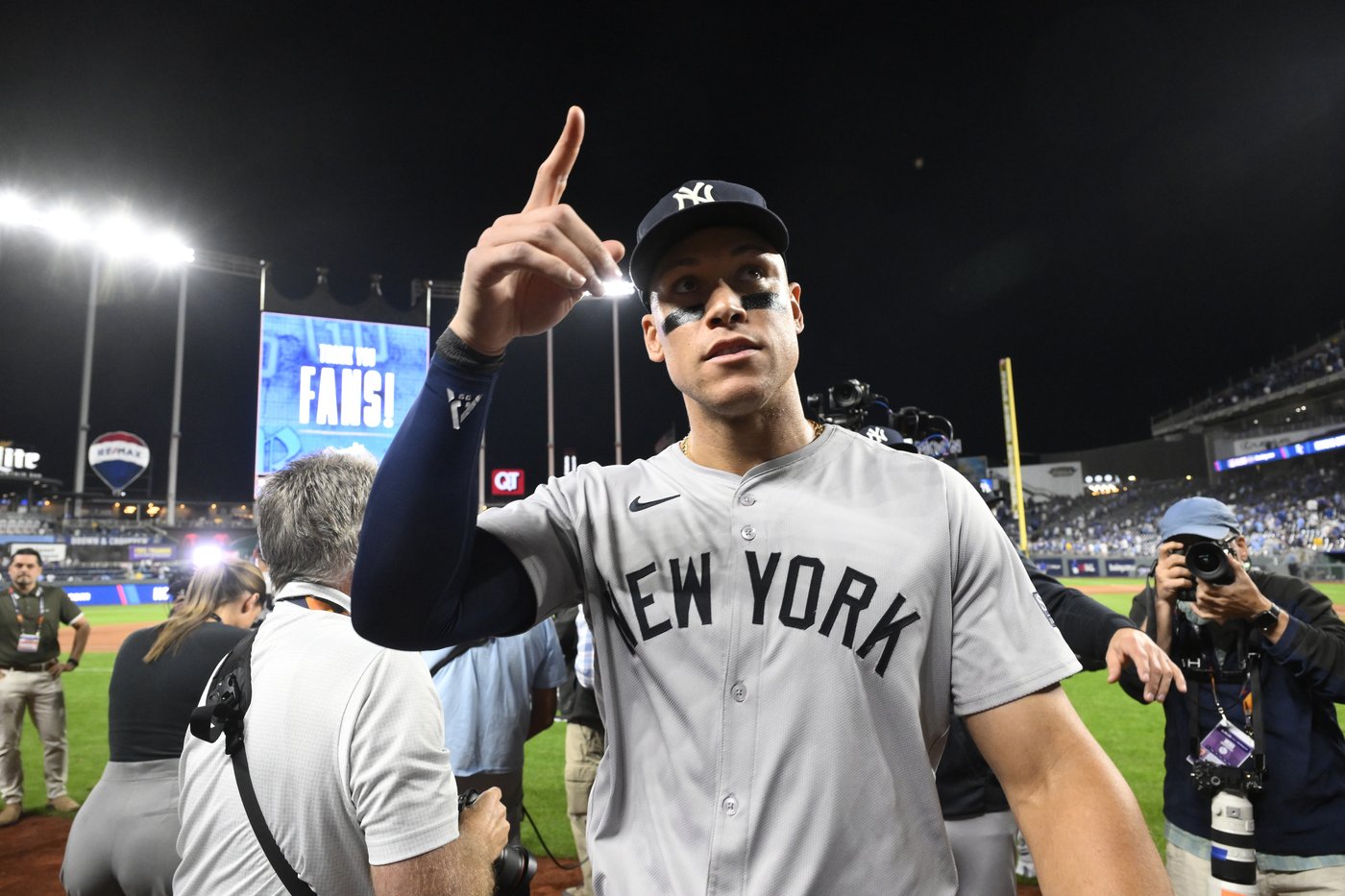 'Big Spender' is the theme music for MLB final four as high-payroll Mets, Yankees, Dodgers reach LCS | iNFOnews.ca 'Big Spender' is the theme music for MLB final four as high-payroll Mets, Yankees, Dodgers reach LCS | iNFOnews.ca