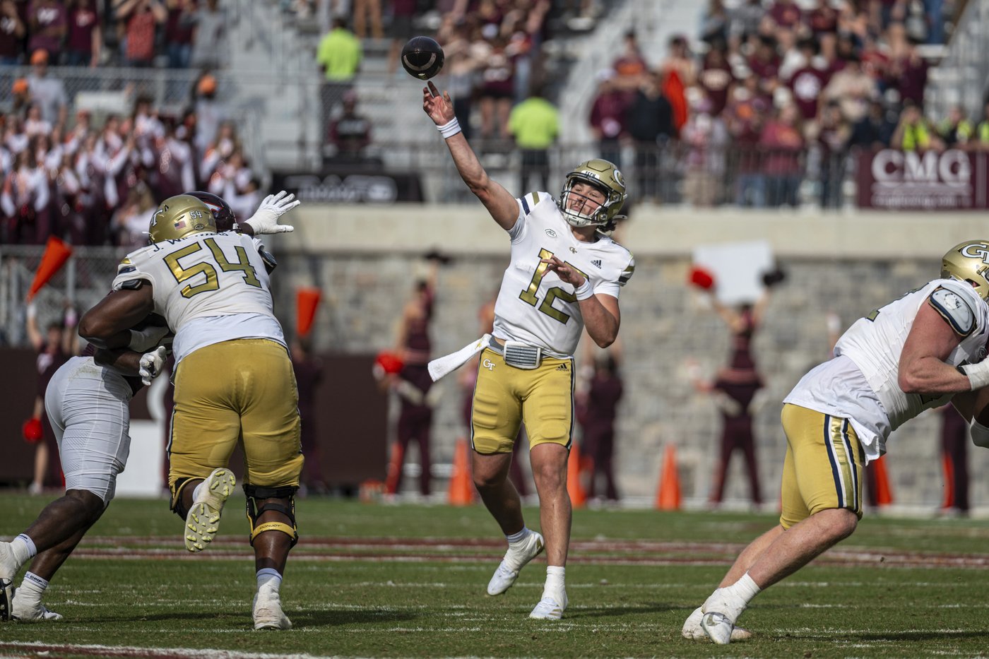 No. 4 Miami leans on QB Cam Ward to lead high-scoring offense into ACC test against Georgia Tech | iNFOnews.ca