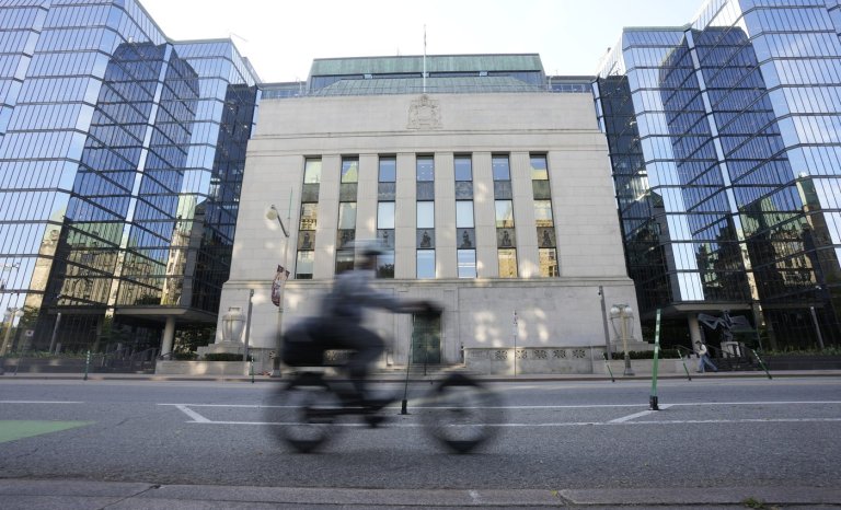Bank of Canada expected to cut key rate despite mixed inflation, jobs data | iNFOnews.ca Bank of Canada expected to cut key rate despite mixed inflation, jobs data | iNFOnews.ca