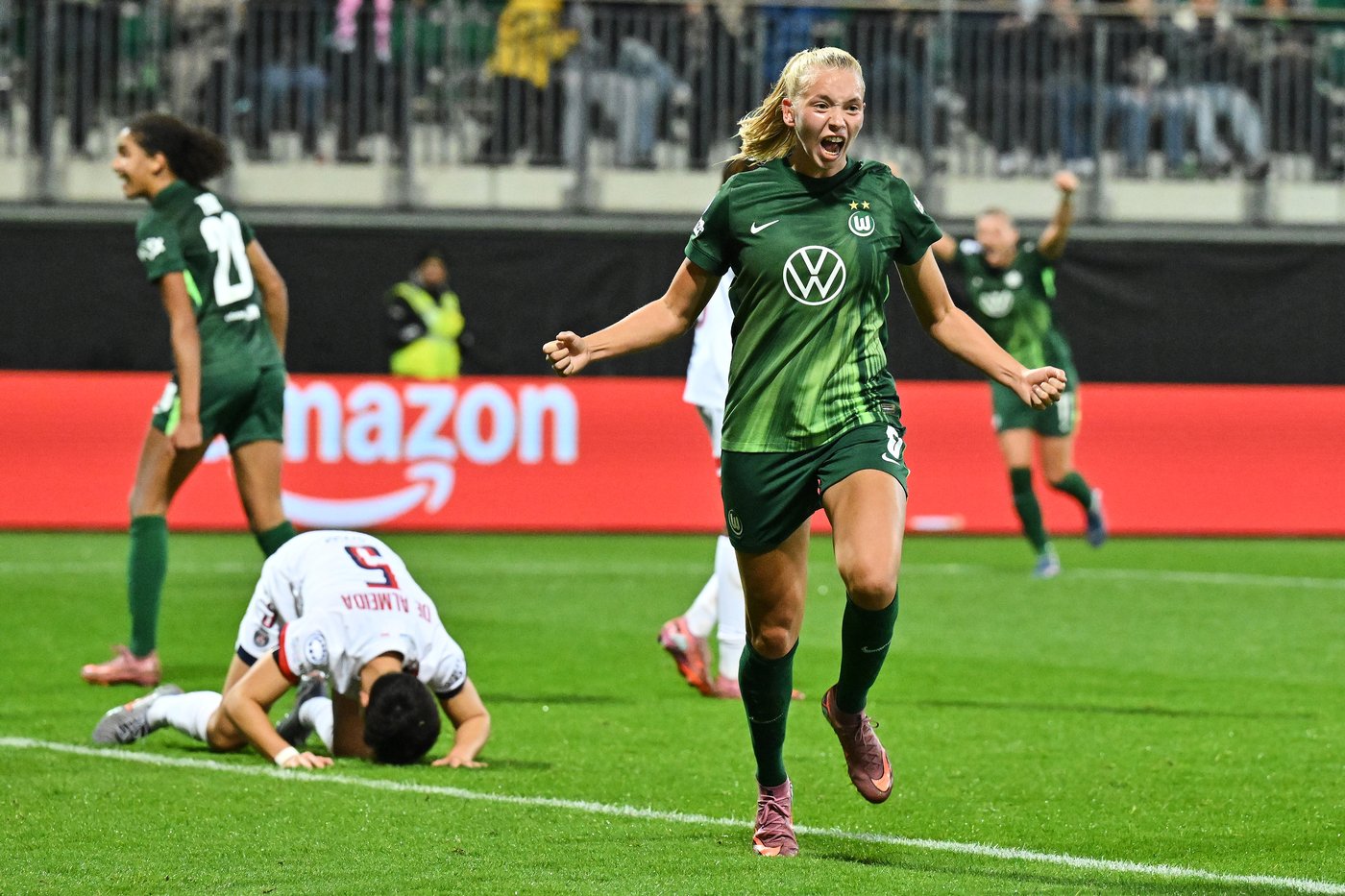 Chelsea held at Twente in Women's Champions League, Real Madrid and Atletico hit six in big wins | iNFOnews.ca Chelsea held at Twente in Women's Champions League, Real Madrid and Atletico hit six in big wins | iNFOnews.ca