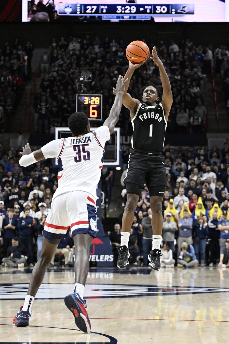 No. 11 UConn erases a 14-point deficit to top Providence 87-84 and stay unbeaten in the Big East | iNFOnews.ca No. 11 UConn erases a 14-point deficit to top Providence 87-84 and stay unbeaten in the Big East | iNFOnews.ca