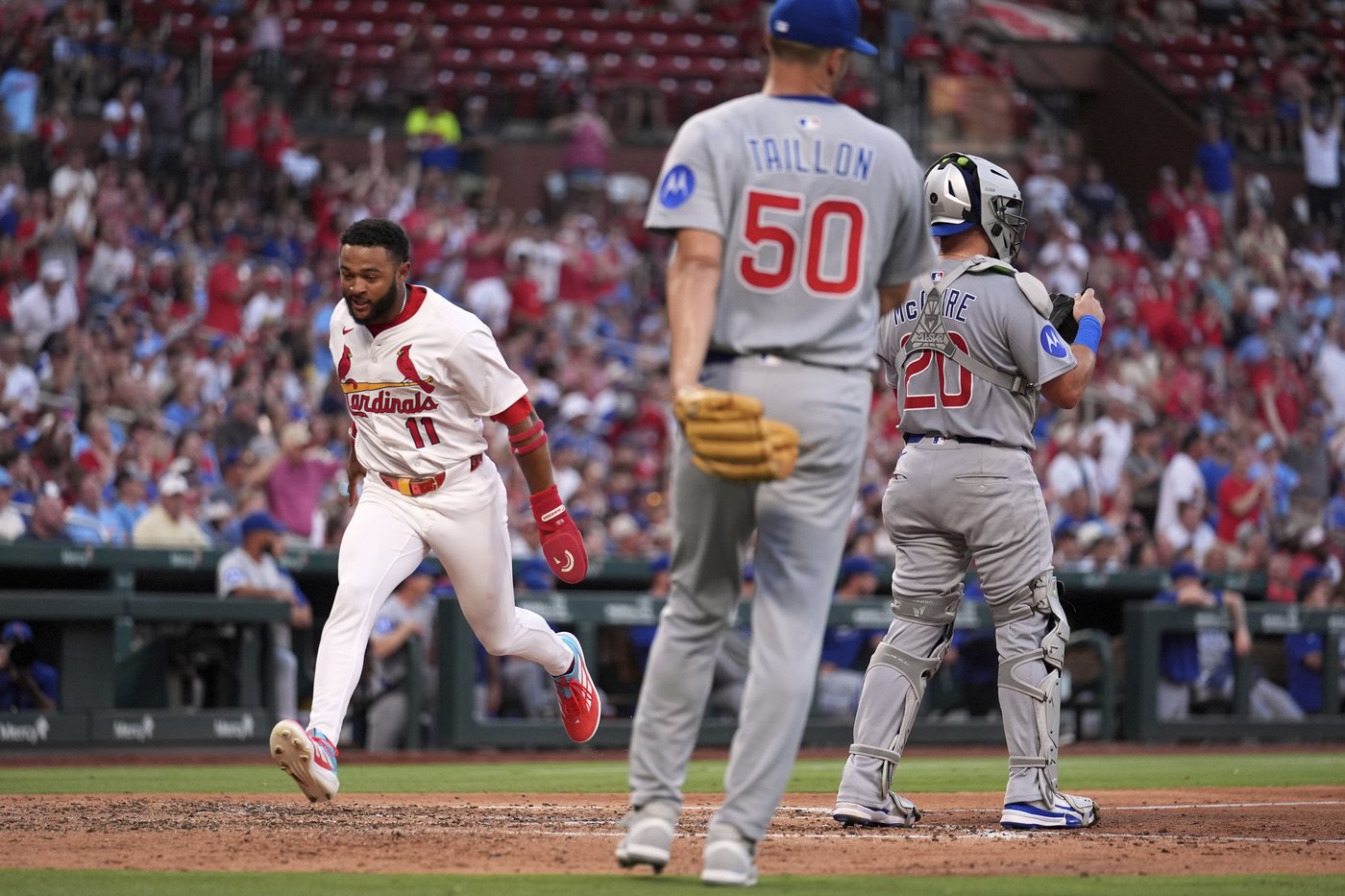 Masyn Winn homers, drives in 4 as Cardinals edge Cubs 8-7 | iNFOnews.ca