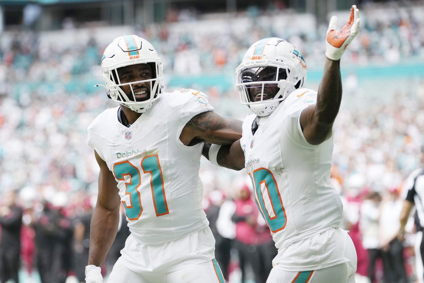Kyler Murray rallies Cardinals to 28-27 win over Dolphins in Tua Tagovailoa's return | iNFOnews.ca Kyler Murray rallies Cardinals to 28-27 win over Dolphins in Tua Tagovailoa's return | iNFOnews.ca