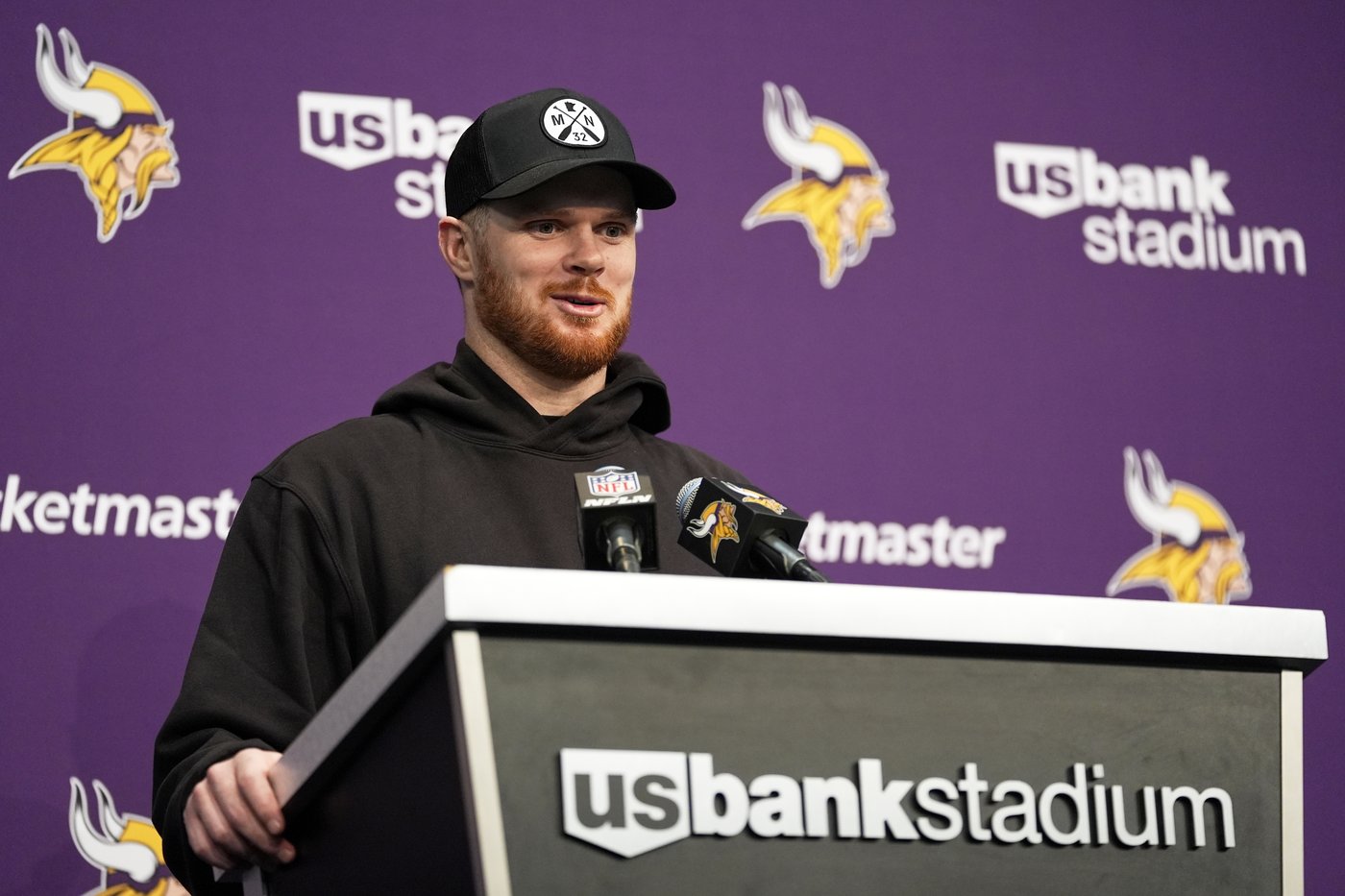 Darnold gives Vikings another gem with career-high 377 yards in 27-25 win over Packers | iNFOnews.ca