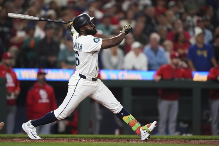 Arozarena's 4 RBIs lift Mariners over Cards 5-3 as Seattle closes within 1 game of AL West lead | iNFOnews.ca
