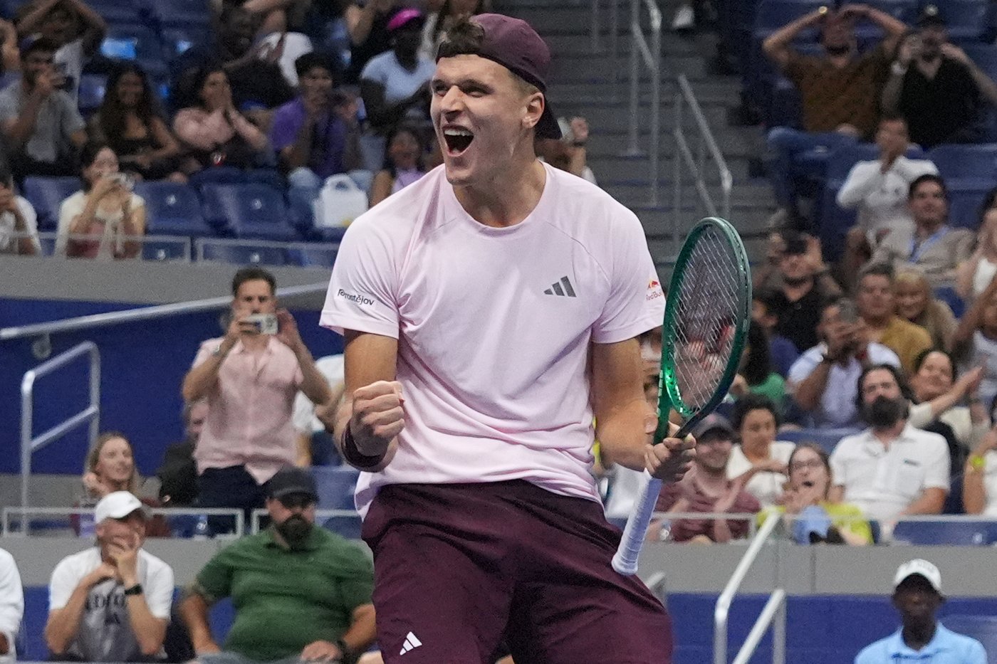 Karolina Muchova and Jakub Mensik win the US Open mixed doubles championship | iNFOnews.ca