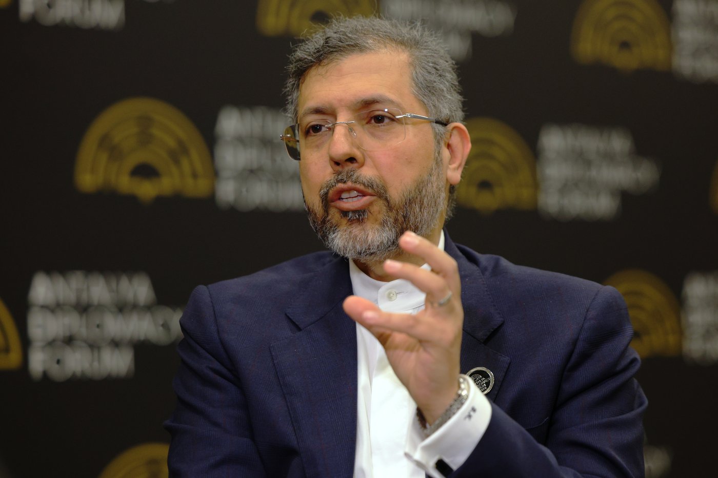 Iranian official says US 'maximalist' demands stall face-to-face talks | iNFOnews.ca