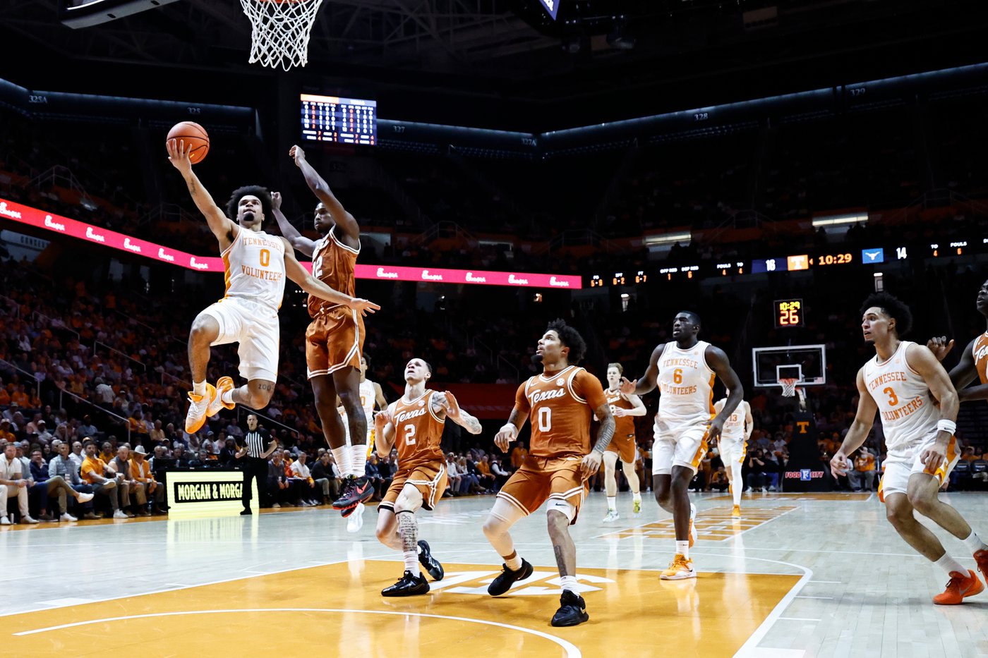Ja'Kobi Gillespie scores 34 in No. 21 Tennessee's 85-71 win over Texas | iNFOnews.ca
